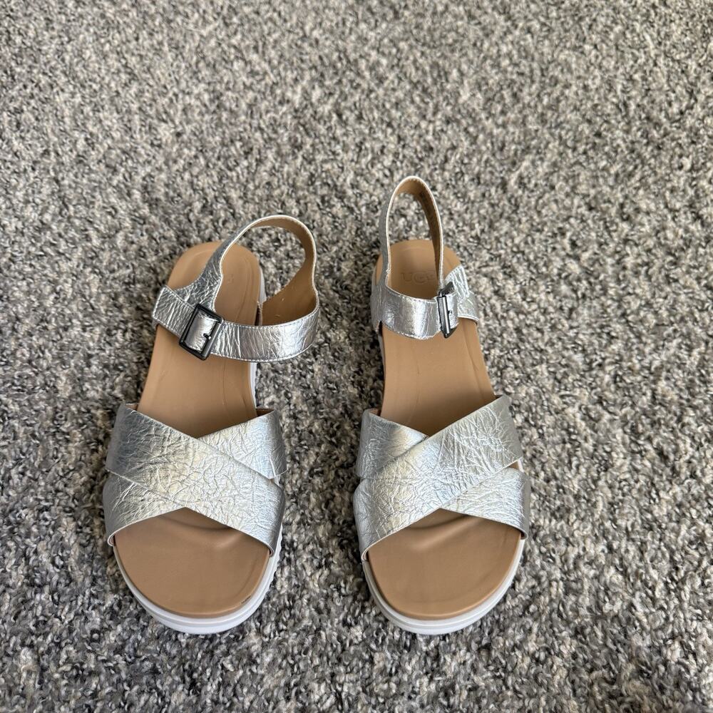 UGG Zoie Mettalic Leather Criss Cross Platform Comfort Sandals Womens 8.5